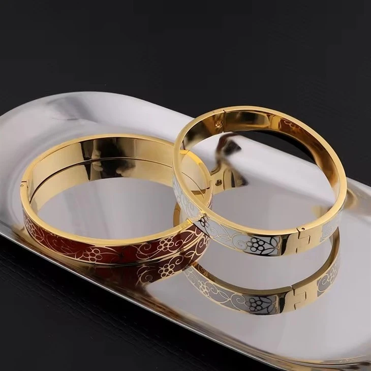 Vintage Style Bracelets Enamel Pattern Vintage Style Bracelets Enamel Pattern